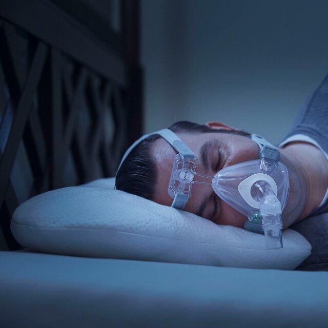 F&uuml;r die optimale Seitenlage! Spar-Set Nachtwaechter Schlafweste + Seitenschl&auml;fer/CPAP-Kissen LINA + Klettverl&auml;ngerung